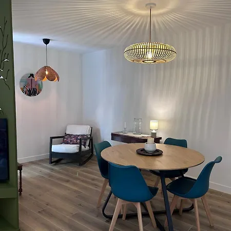 Tatil Evi Lamothe-montravel, Maison Confortable 6 Personnes *