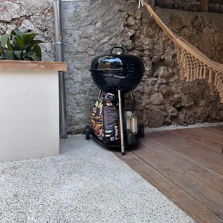 Tatil Evi Lamothe-montravel, Maison Confortable 6 Personnes