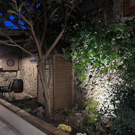 Tatil Evi Lamothe-montravel, Maison Confortable 6 Personnes